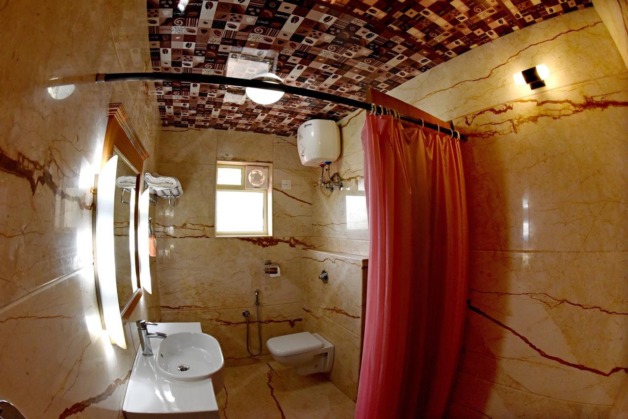 Hotel Sharada International Udupi Exteriér fotografie