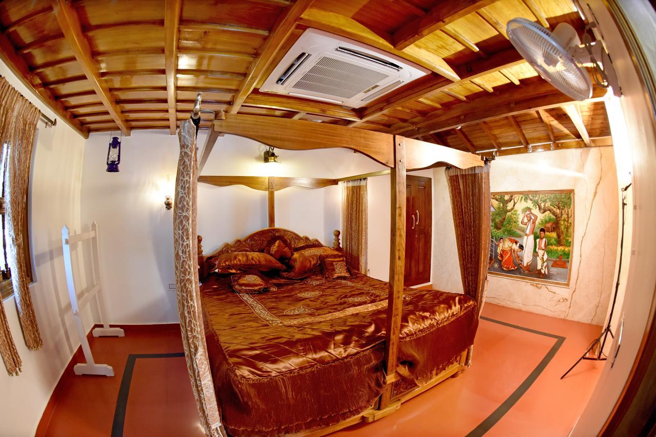 Hotel Sharada International Udupi Exteriér fotografie