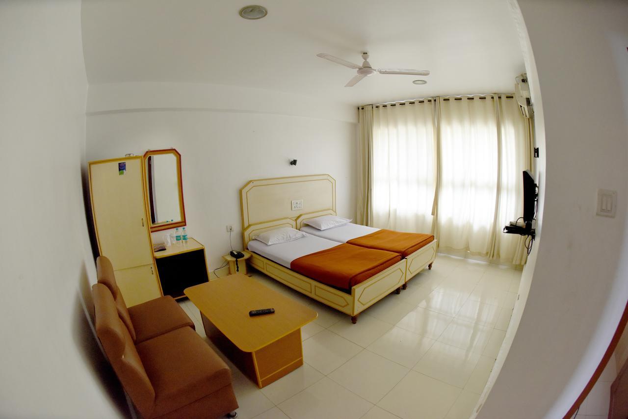 Hotel Sharada International Udupi Exteriér fotografie