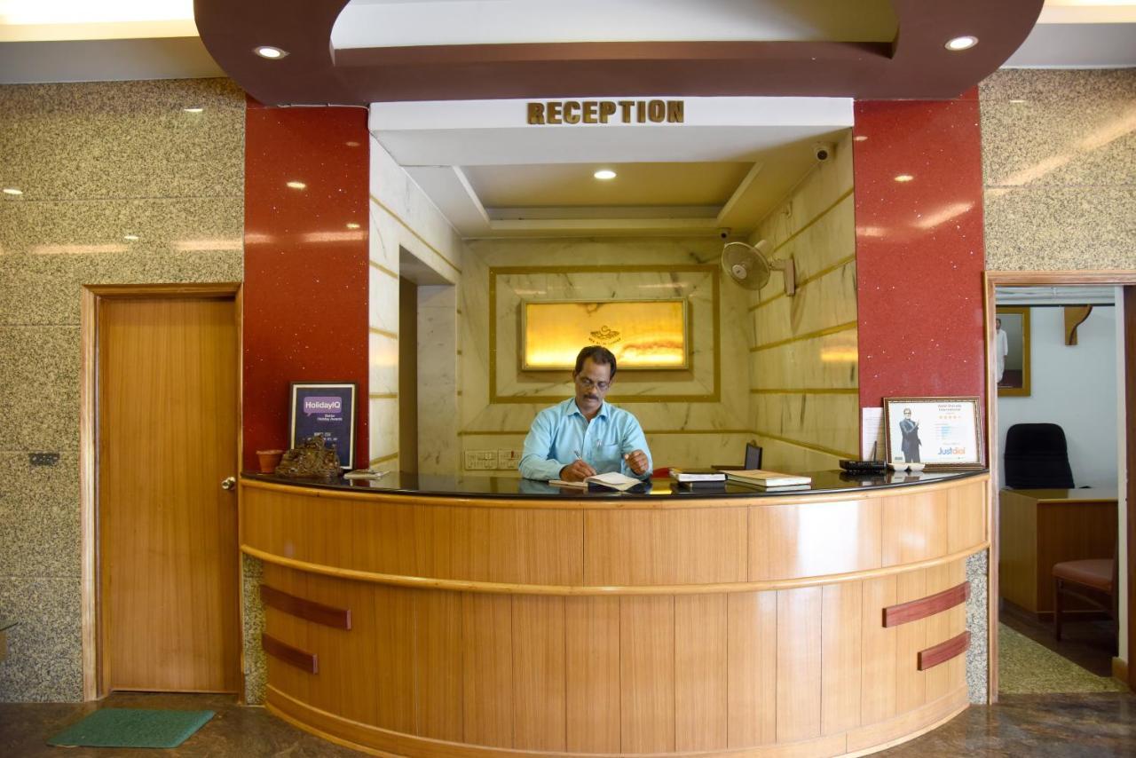 Hotel Sharada International Udupi Exteriér fotografie