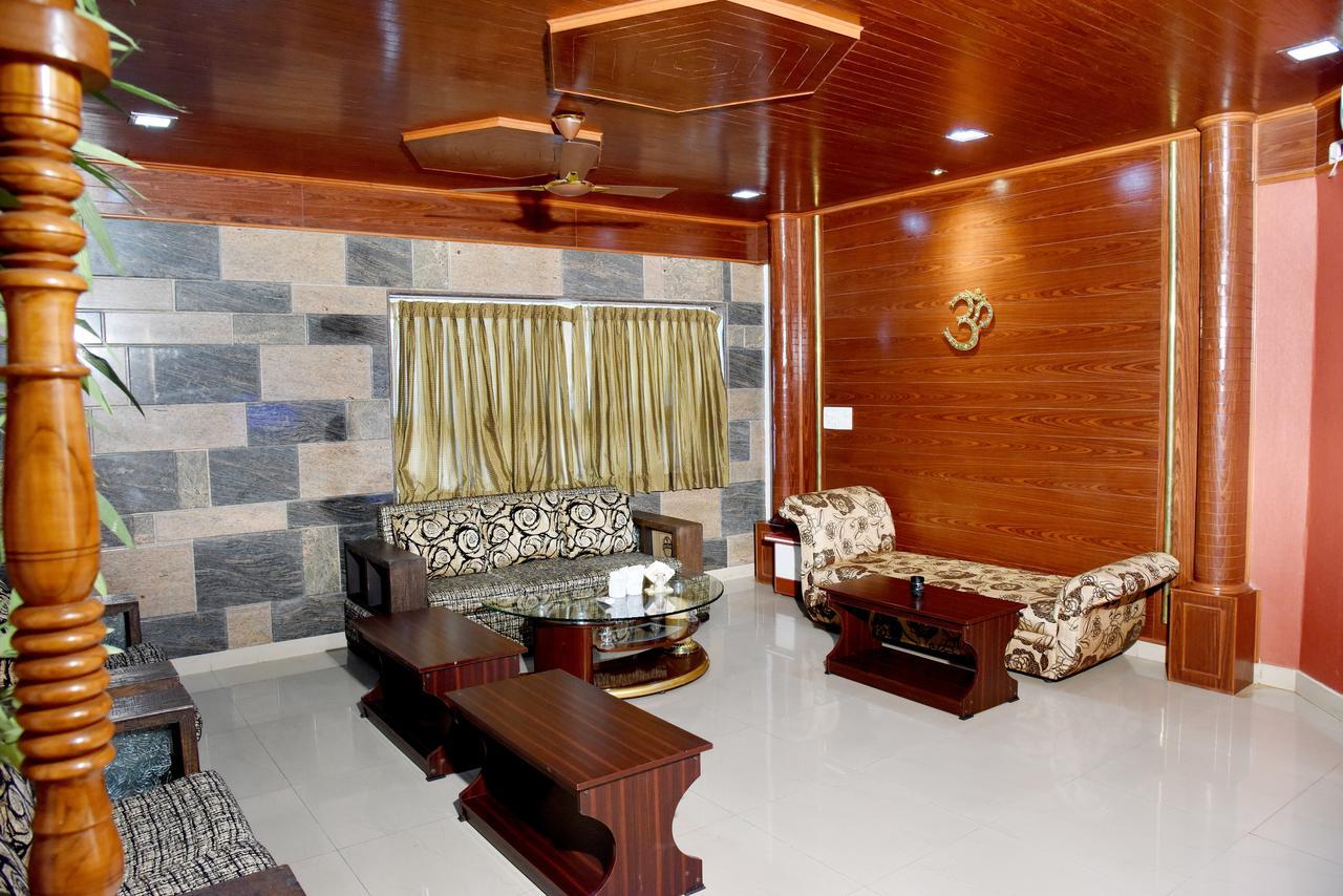 Hotel Sharada International Udupi Exteriér fotografie